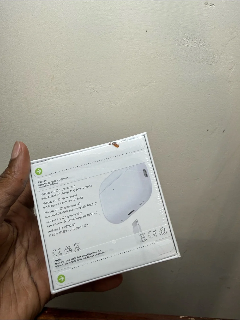 Apple AirPods Pro (White) Wireless Noise-Cancelling Earbuds